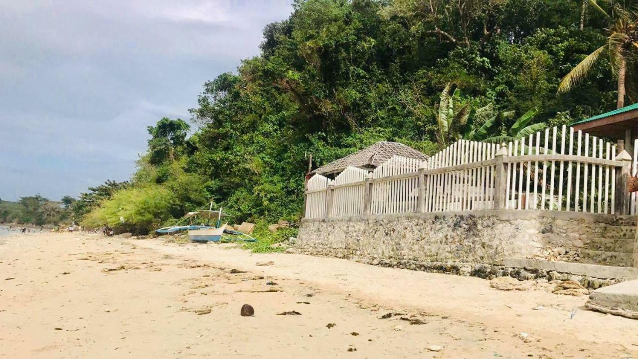 Suba Nipa Huts Daanbantayan